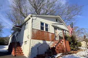 1446 Fitzwatertown Rd, Willow Grove, PA 19090 - Photo 2