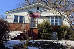 1446 Fitzwatertown Rd, Willow Grove, PA 19090 - Photo 1