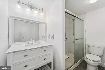 666 W Germantown Pike #1216, Plymouth Meeting, PA 19462 - Photo 14