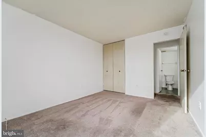 666 W Germantown Pike #1216, Plymouth Meeting, PA 19462 - Photo 18