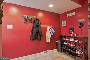 523 Village Ln., Pottstown, PA 19464 - Photo 4