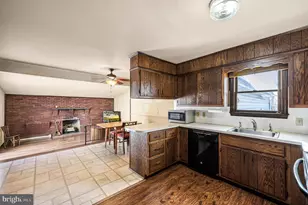 1824 N Adams St, Pottstown, PA 19464 - Photo 10