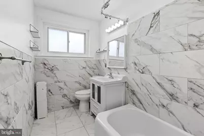 211 E Poplar Street, Norristown, PA 19401 - Photo 22