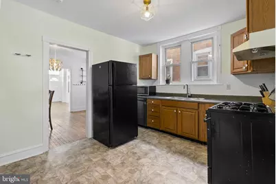 211 E Poplar Street, Norristown, PA 19401 - Photo 12