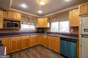 2942 Anzac Ave, Abington, PA 19001 - Photo 12