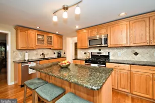 442 Oreland Mill Rd, Oreland, PA 19075 - Photo 10