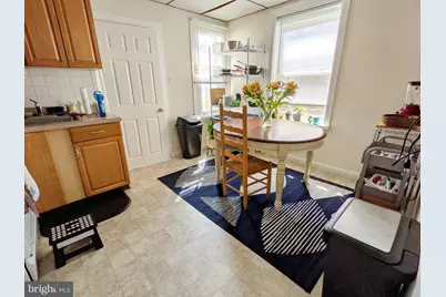 728 W Railroad Avenue, Bryn Mawr, PA 19010 - Photo 2