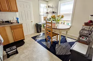 728 W Railroad Ave, Bryn Mawr, PA 19010 - Photo 2