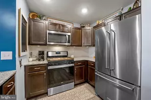 3089 Goshen Dr, Pennsburg, PA 18073 - Photo 2