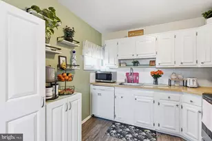 140 N County Line Rd, Souderton, PA 18964 - Photo 6