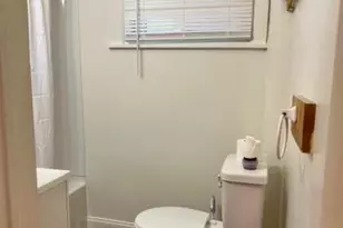 524 Norris St, Norristown, PA 19401 - Photo 6