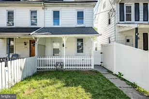344 Lincoln Ave, Pottstown, PA 19464 - Photo 2