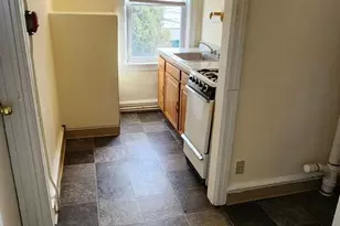 33 S York Rd, Hatboro, PA 19040 - Photo 6