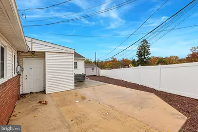 239 W Germantown Pike, Norristown, PA 19401 - Photo 24