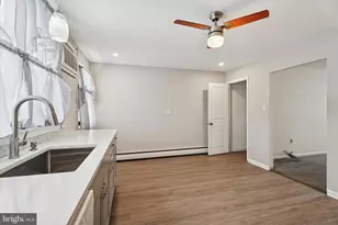623 Wood St, Conshohocken, PA 19428 - Photo 8