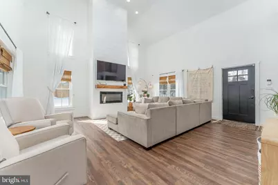 38 E 5th Avenue, Collegeville, PA 19426 - Photo 8