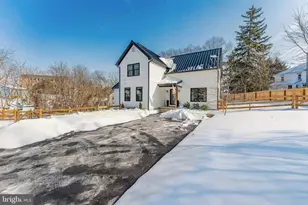 38 E 5th Ave, Collegeville, PA 19426 - Photo 2