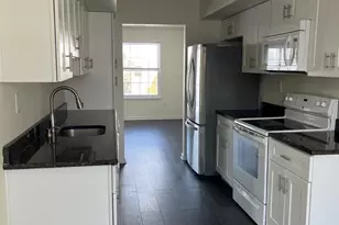 6100 Rolling Hill Dr, North Wales, PA 19454 - Photo 4