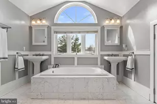 903 Germantown Pike, Plymouth Meeting, PA 19462 - Photo 36