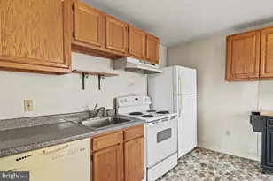 201 N Line St, Lansdale, PA 19446 - Photo 14