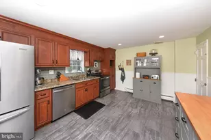 128 E 8th Ave, Conshohocken, PA 19428 - Photo 12