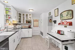 202 Elm Ave, Cheltenham, PA 19012 - Photo 14