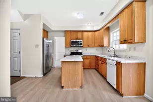 2002 Archer Ct, Norristown, PA 19403 - Photo 14