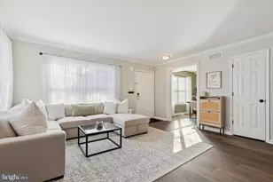 104 Providence Ct, Harleysville, PA 19438 - Photo 4