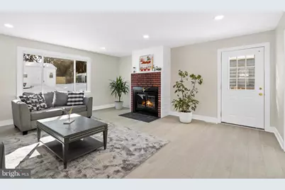 1717 Crestview Avenue, Willow Grove, PA 19090 - Photo 2