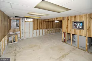 132 Roy Ln, Huntingdon Valley, PA 19006 - Photo 28