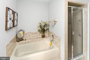 132 Roy Ln, Huntingdon Valley, PA 19006 - Photo 20