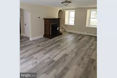 1405 Old Glasgow Street, Pottstown, PA 19464 - Photo 2