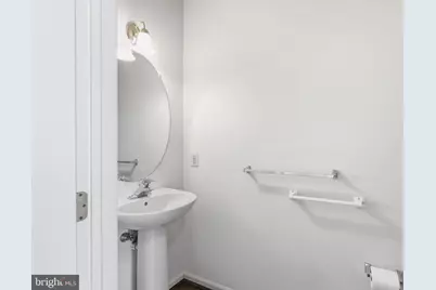 41 Stuart Dr, East Norriton, PA 19401 - Photo 6