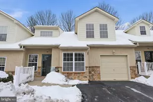 41 Stuart Dr, East Norriton, PA 19401 - Photo 1