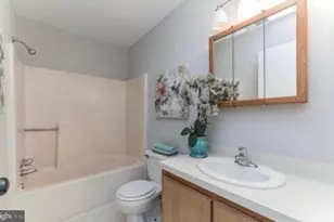 427 Blaker Dr, East Greenville, PA 18041 - Photo 10