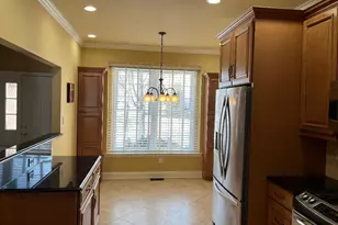 92 Wheatsheaf Ln, Norristown, PA 19403 - Photo 4