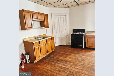 215 Haws Avenue, Norristown, PA 19401 - Photo 6