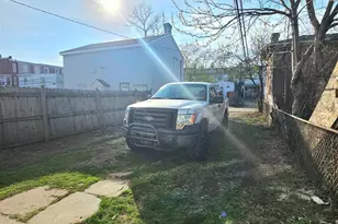 215 Haws Ave, Norristown, PA 19401 - Photo 14