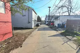 215 Haws Ave, Norristown, PA 19401 - Photo 16