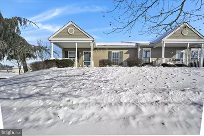 112 W Harmony Drive #108, Pottstown, PA 19464 - Photo 2