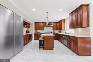 1351 Bobarn Dr, Penn Valley, PA 19072 - Photo 10