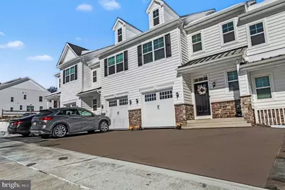 202 Arch Way, Norristown, PA 19401 - Photo 2