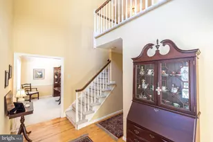 205 Bridle Ln, Ambler, PA 19002 - Photo 4