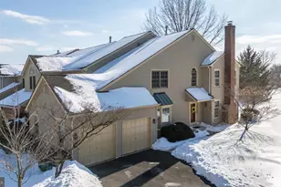 205 Bridle Ln, Ambler, PA 19002 - Photo 2