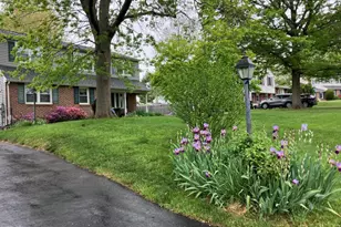 619 Brenda Ln, East Norriton, PA 19403 - Photo 6