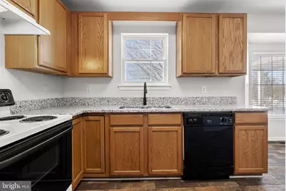 50 Presidential Drive, Royersford, PA 19468 - Photo 14