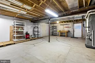 50 Presidential Dr, Royersford, PA 19468 - Photo 32