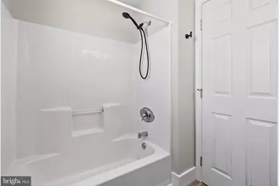 50 Presidential Drive, Royersford, PA 19468 - Photo 18