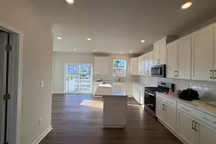 26 Anderson Dr, Bridgeport, PA 19405 - Photo 8