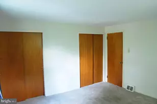 979 Glasgow St, Pottstown, PA 19464 - Photo 10